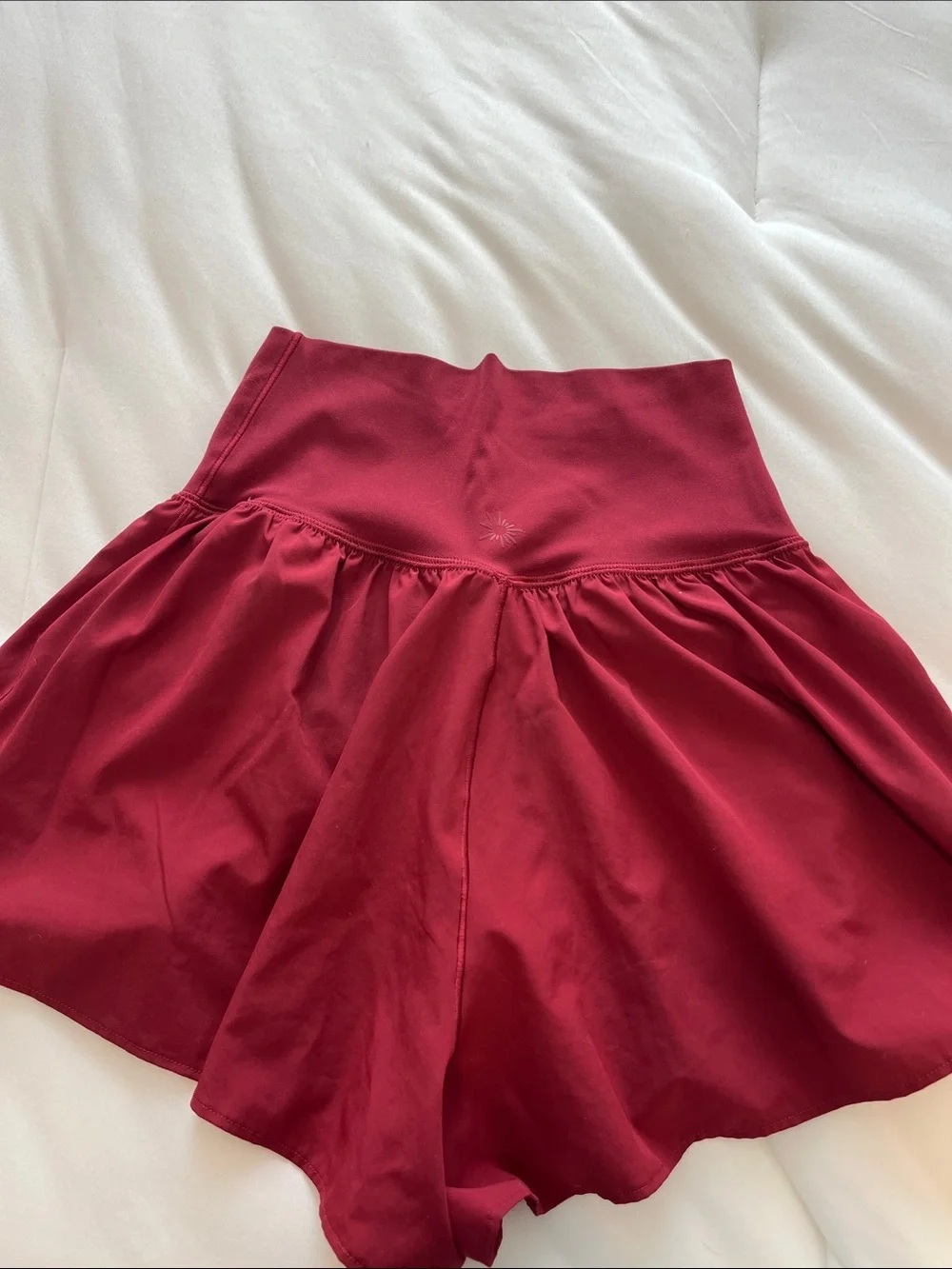 Off line High-Waist Wine Red Skort with Flared Silhouette